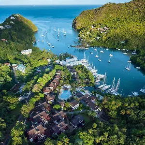 capella-marigot-bay-resort-marina.comcaribbean.com/