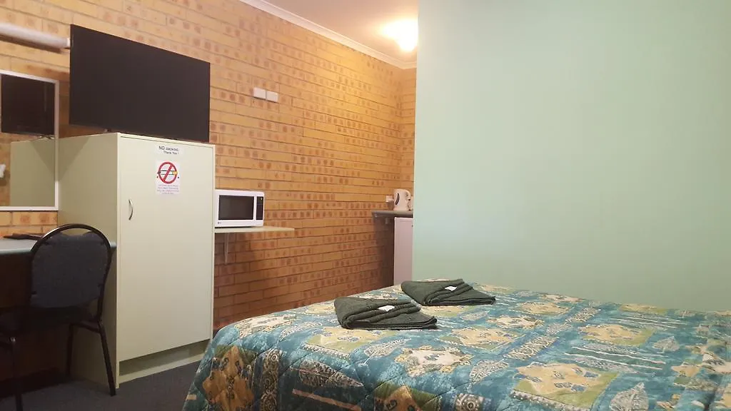 *** Motel Tiaro Motor Inn Ausztrália