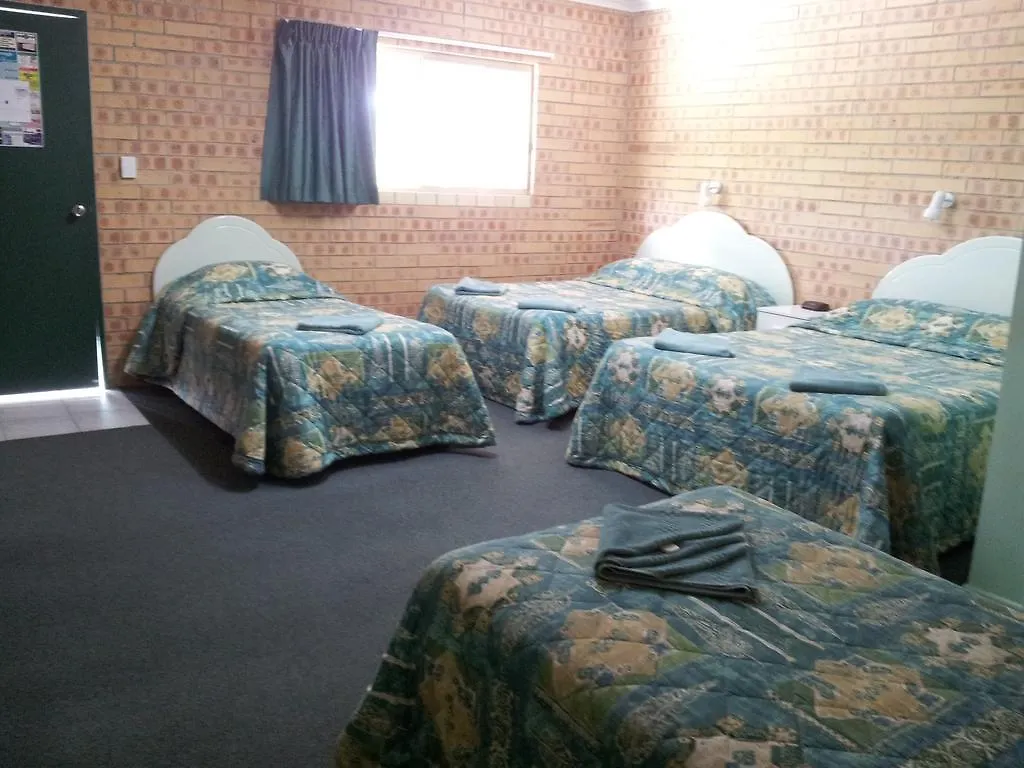 Tiaro Motor Inn 3*,  Ausztrália