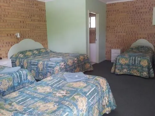 Tiaro Motor Inn Motel