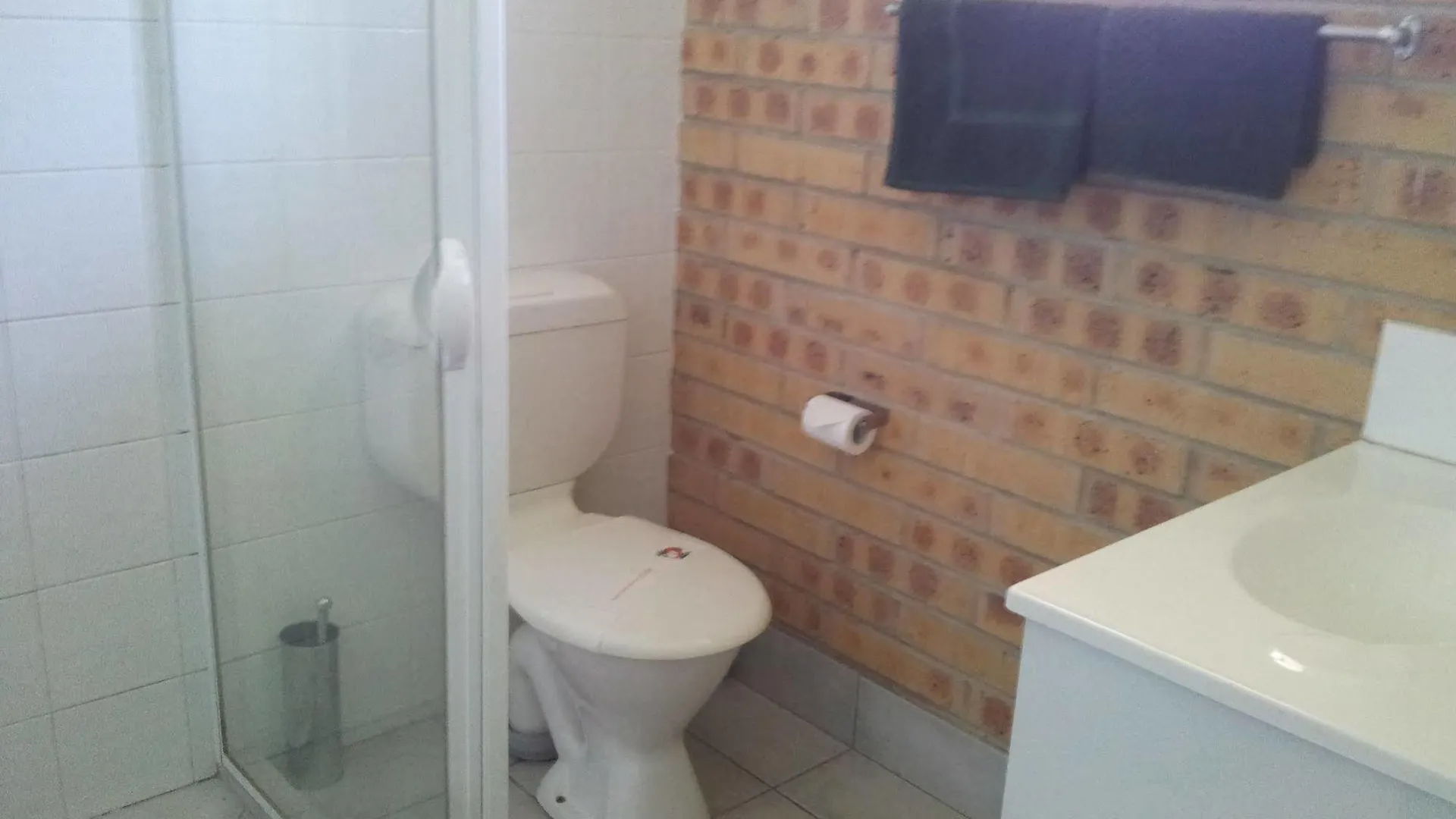 Tiaro Motor Inn Motel